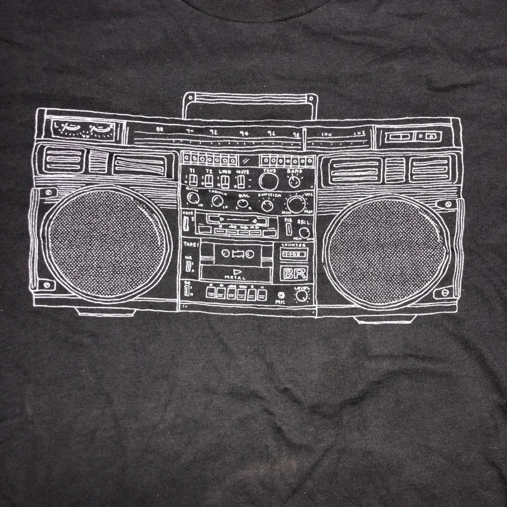 Banana Republic Mens Boombox Graphic T-Shirt Gray Cotton Retro Radio Print Small
